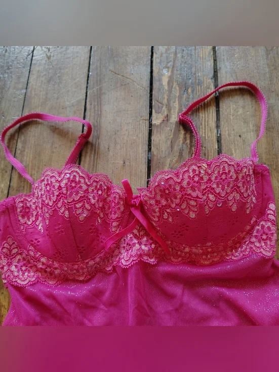 Victorias Secret Cami Lingerie Top Lace Y2K Whimsy Fairy Fairycore 34B Small NWT - Picture 2 of 9